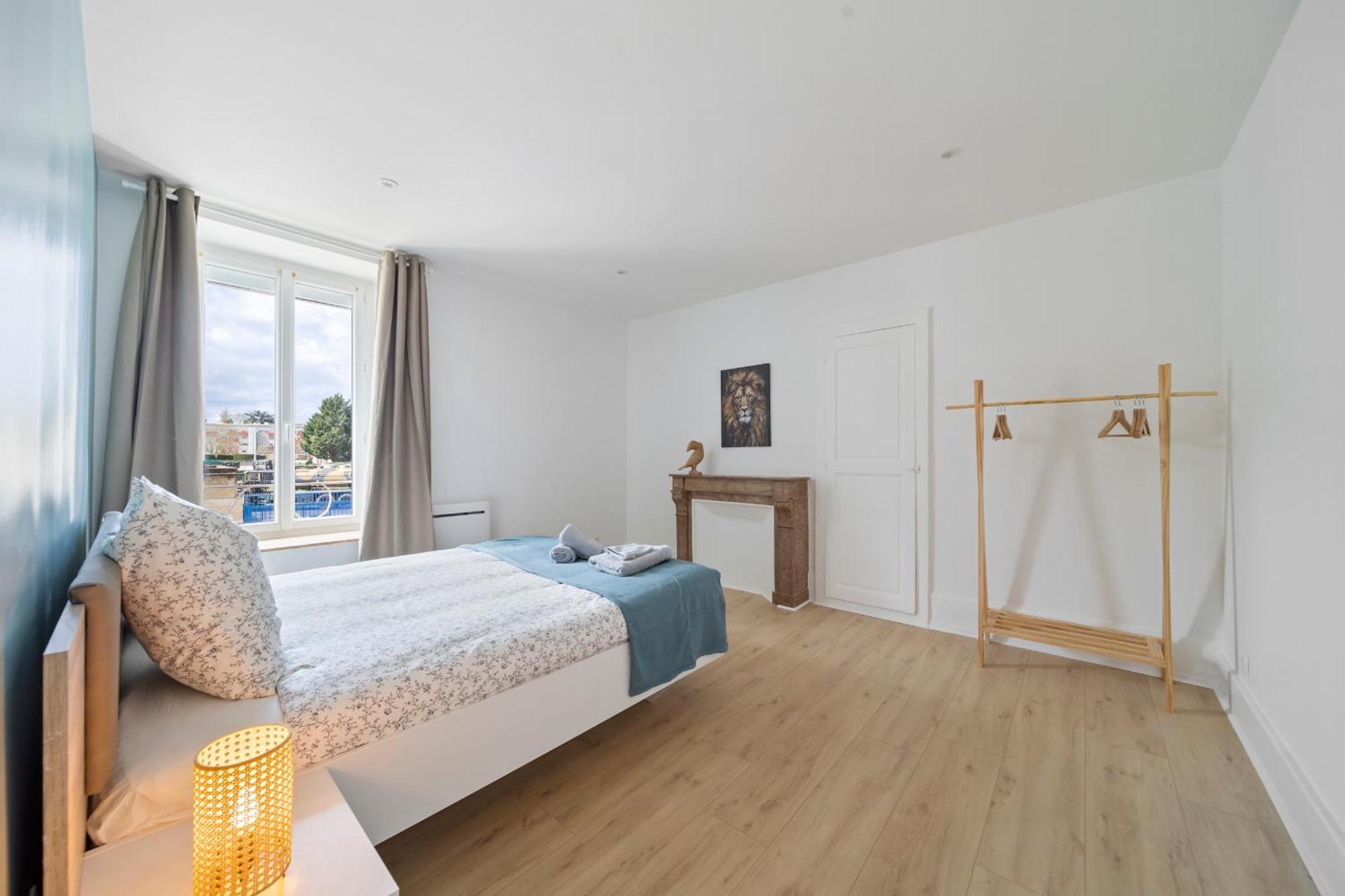 Lion King Appart 65 M2 Tout Inclus Chalon-sur-Saone Bagian luar foto